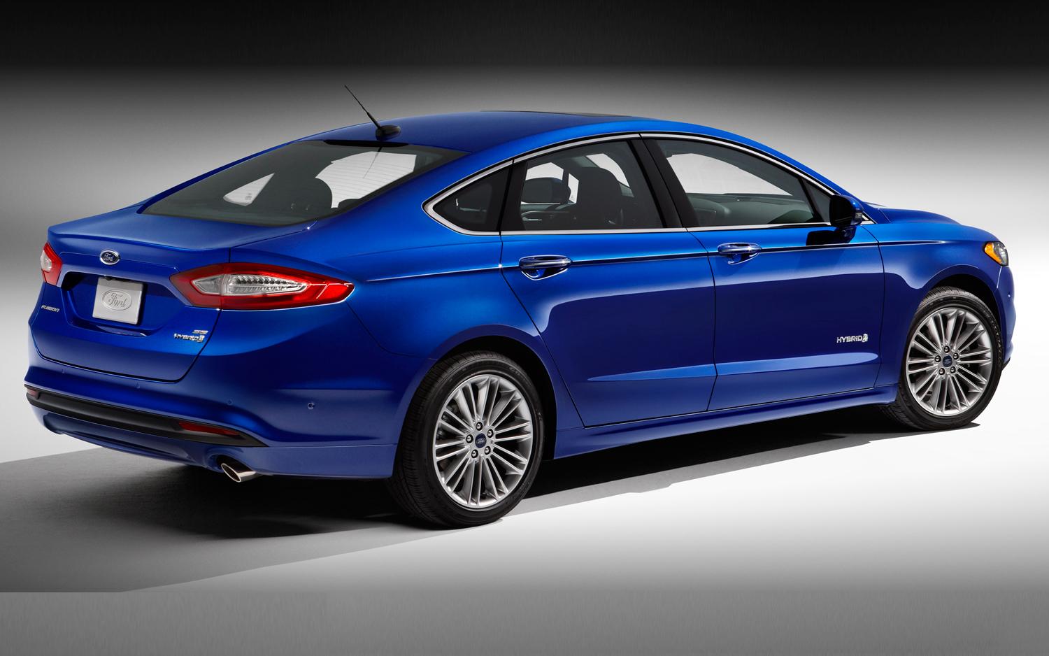 Which is bigger ford fusion or focus #3